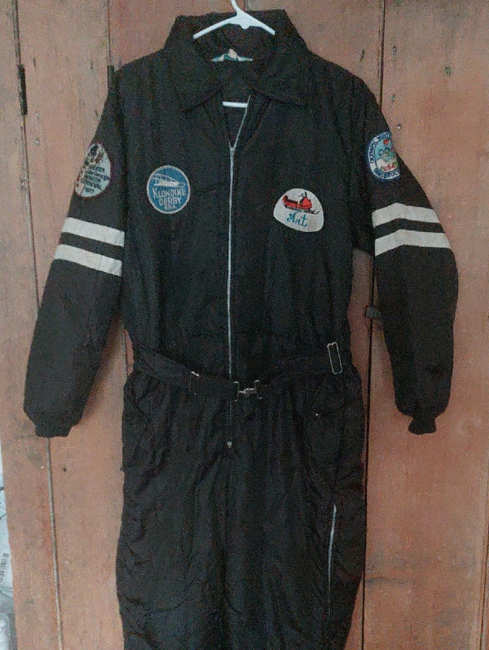 70s VintageBlack One-Piece Ski/Snow Suit with Patch Details Size Medium